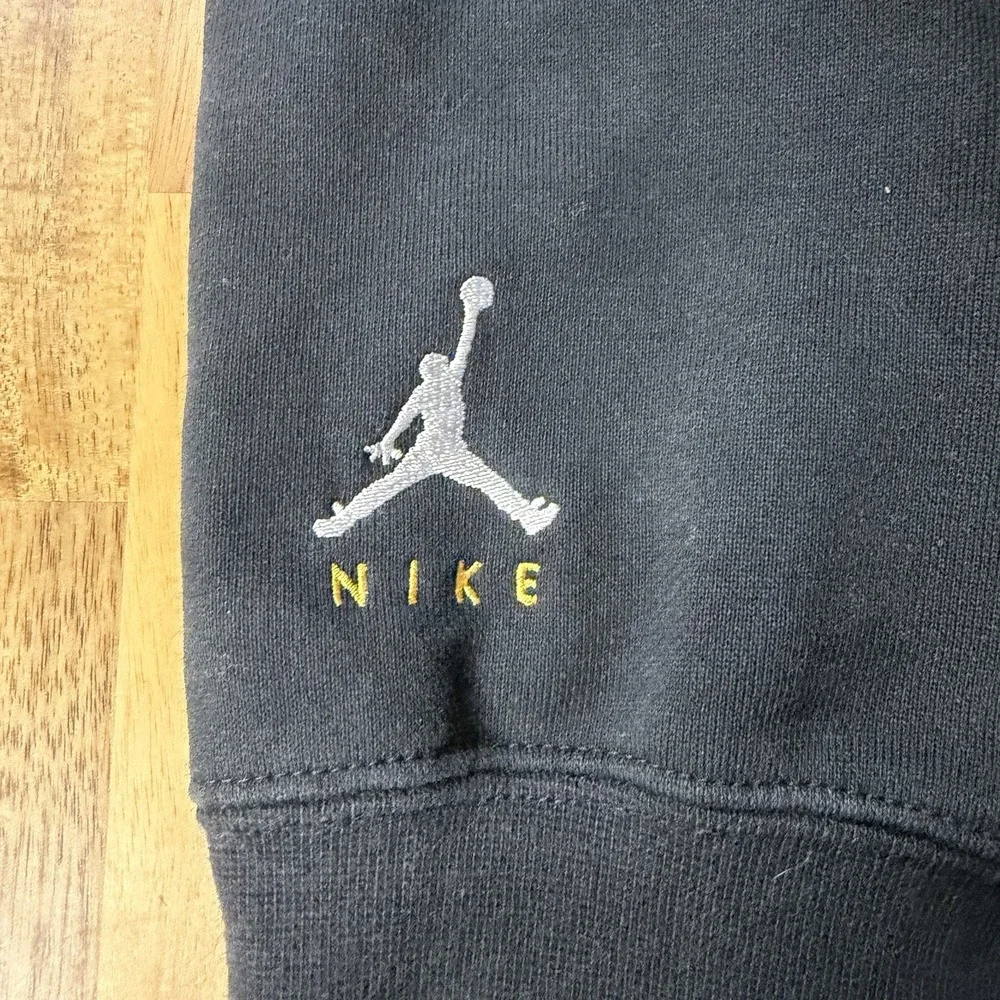 Nike Air Jordan Jumpman Crew Sweatshirt Black Embroidered Logo Mens L